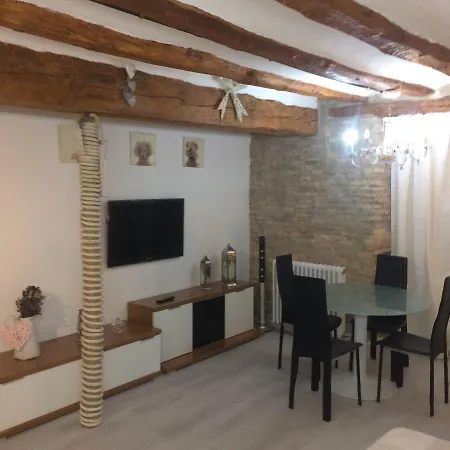 18 Torres San Cayetano * Zaragoza